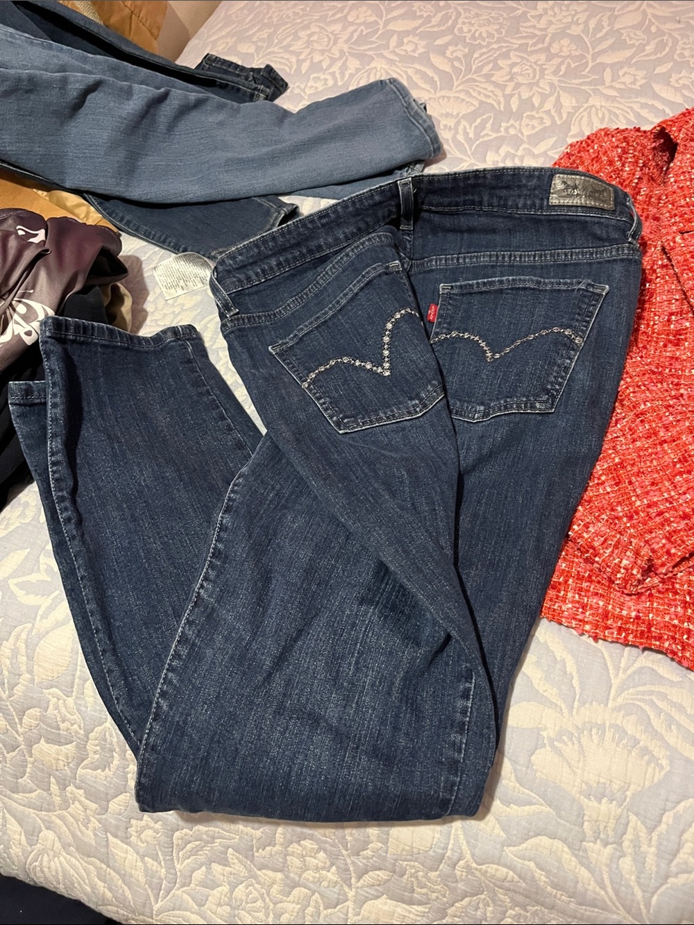 Levi's Women's Dark Indigo Skinny Jeans with Back Pocket Embellishment